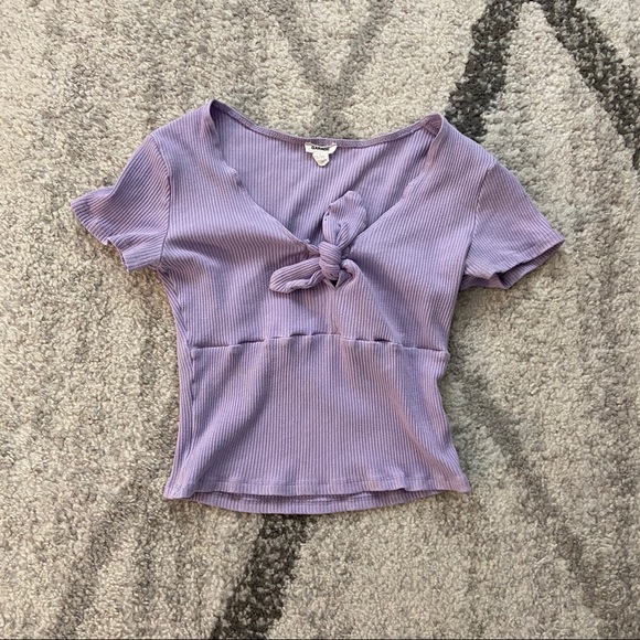 Garage Front Tie Tee - Picture 1 of 4